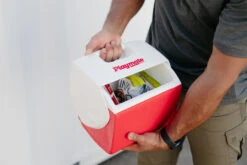 IGLOO Playmate Pal Cooler Red -Outdoor Climbing Shop k10bed39207868bcade8df58e81d1348a