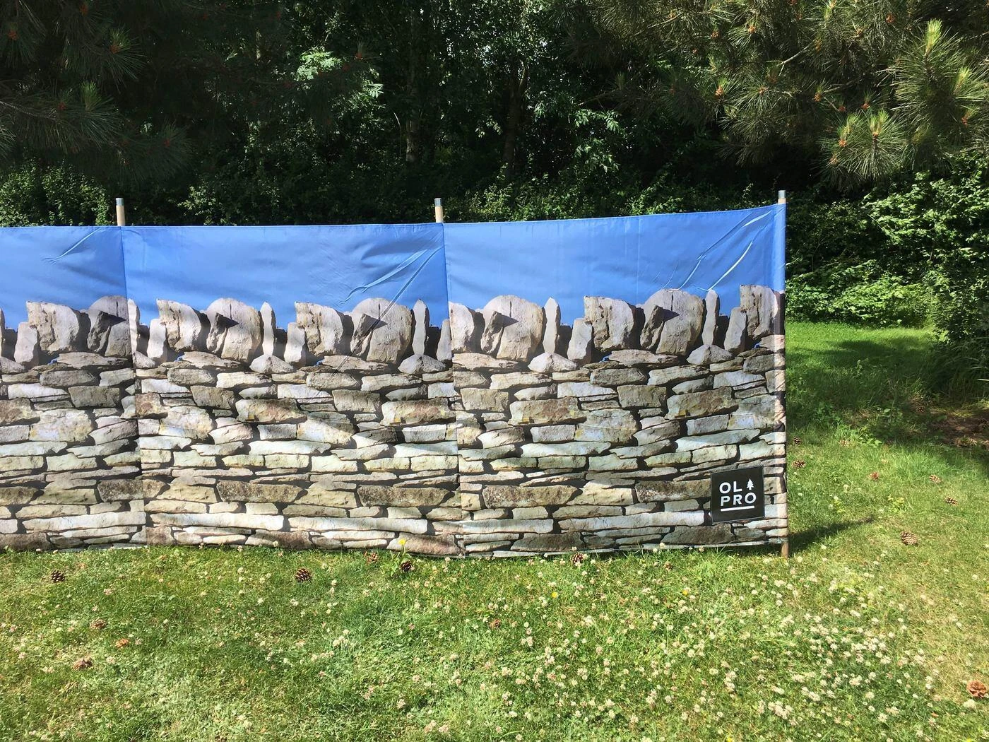 OLPRO Stone Wall 5 Pole Wooden Windbreak 5 OLPRO Stone Wall 5 Pole Wooden Windbreak - Image 3