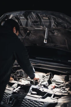 NEBO Newton 750 Lumen Torch -Outdoor Climbing Shop k4cfd48b3c137219fd958940ab6c9191f