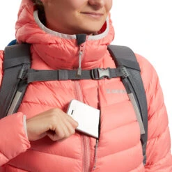 Simond Women's Mountaineering Down Jacket 17 Simond Women's Mountaineering Down Jacket -Outdoor Climbing Shop k6a9566b9983c090e17149a57a8a79b63