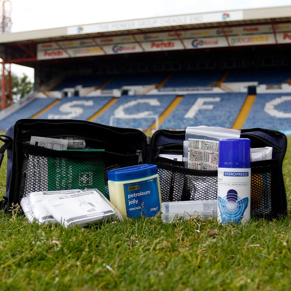 Sports First Aid Kit 4 Sports First Aid Kit - Image 2