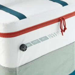 Quechua Camping Flexible Cooler - 25 L -Outdoor Climbing Shop k7f19d75da9db417173d6cb6ee202ff9e