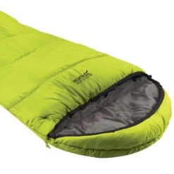 Regatta Montegra 200 Sleeping Bag (Citron Green) -Outdoor Climbing Shop k939014b82ffd16106aca4bb8f73e1ef7