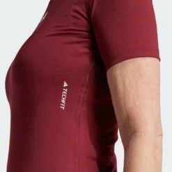 ADIDAS Techfit Training Tee -Outdoor Climbing Shop k0622841207e08e977828235a9e309387