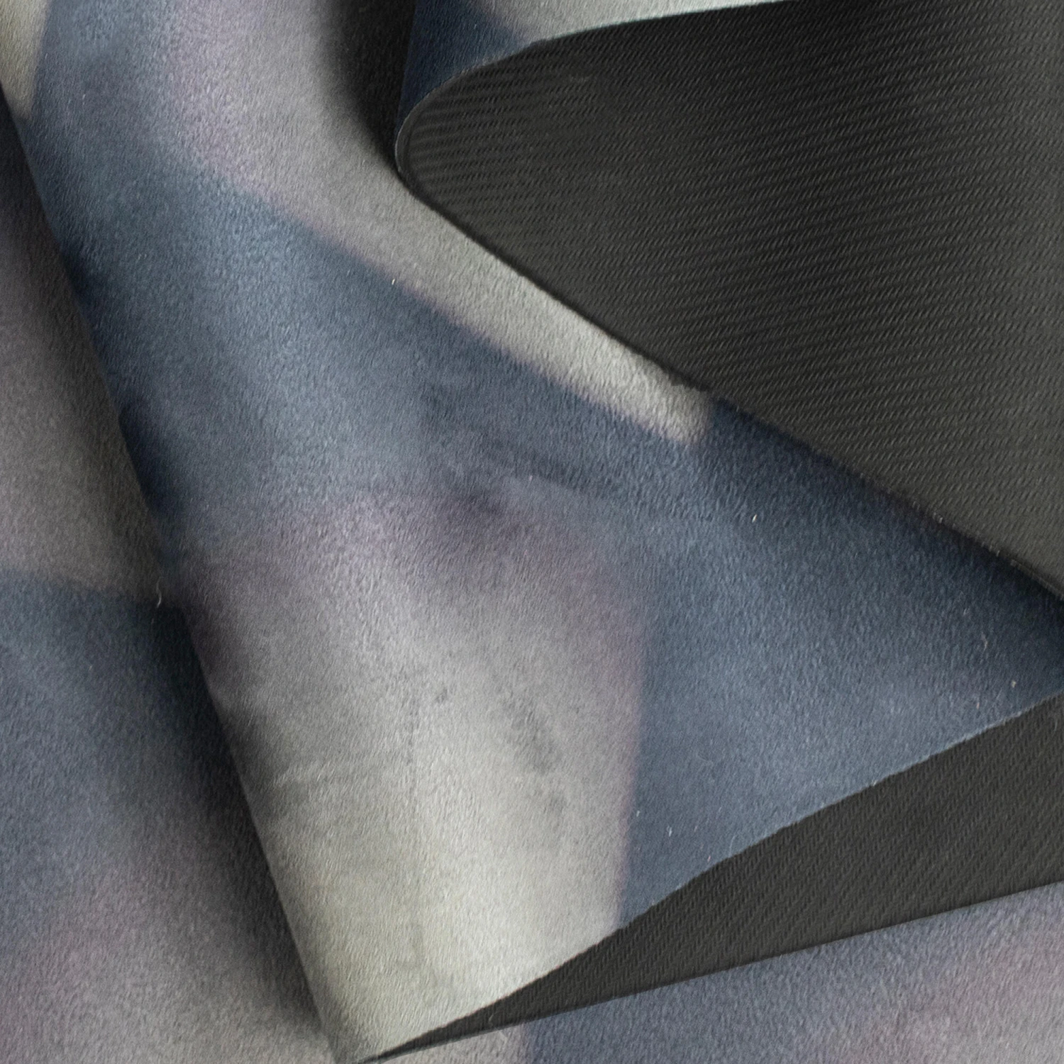 Myga Black Luxurious Vegan Suede Yoga Mat 8 Myga Black Luxurious Vegan Suede Yoga Mat - Image 6