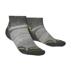 Bridgedale Mens Hiking Ultralight T2 Coolmax Performance Low Cut Socks