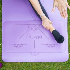 Myga Extra Large Black Alignment Yoga Mat -Outdoor Climbing Shop k3b95b1799f7ea2e262a6ae645797b5c0