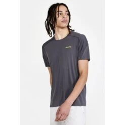 Craft Mens Pro Charge Tech ShortSleeved TShirt (Black) 15 Craft Mens Pro Charge Tech ShortSleeved TShirt (Black) -Outdoor Climbing Shop k4b0c17918ada89ee400dd84811b80c9a