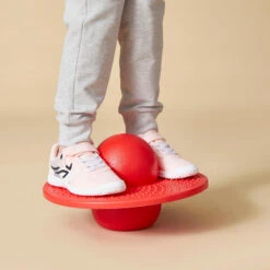 Pogo Ball + Pump - Red -Outdoor Climbing Shop k5fcec896f0739e3ffe950ab1460f3b54