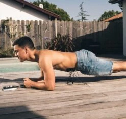 Compex SP 4.0 Muscle Stimulator To Improve Your Training -Outdoor Climbing Shop kc13aca3f54b0403862c877078258735d