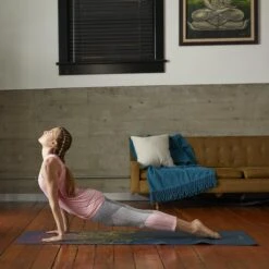 Gaiam Vivid Zest Yoga Mat 4mm -Outdoor Climbing Shop kcf597cac0bc009e299ae96de1af4ceda